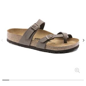 Birkenstock Tan Sandals with Adjustable Straps
